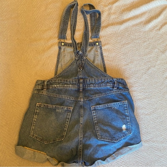 Medium wash Overalls - Picture 4 of 7
